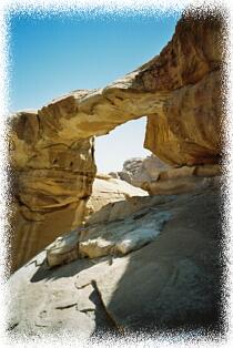Wadi Rum - ?redni ?uk skalny