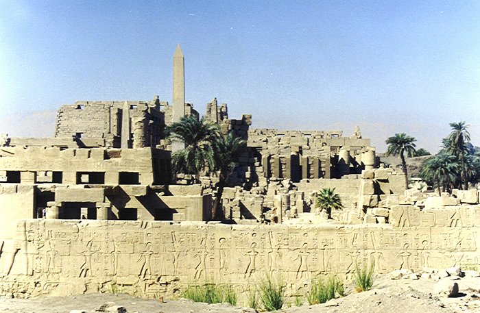 ?wi?tynia Karnak, Luksor