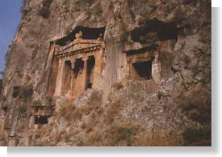 Grobowce likijskie w Fethiye