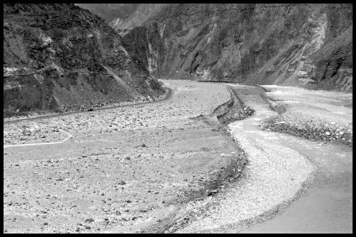 Karakorum Highway w Hunza Valley